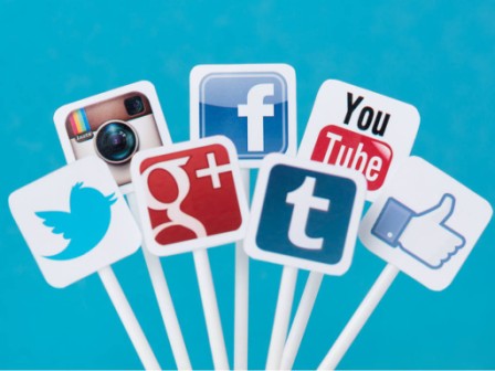 REDES SOCIALES